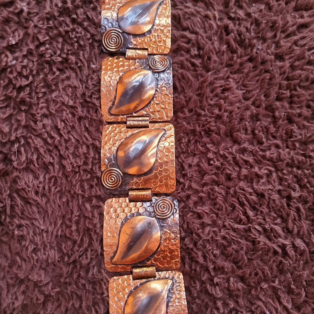 Beautiful Copper Leaf Bracelet